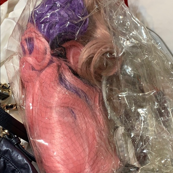 Trade items - Picture 4 of 8